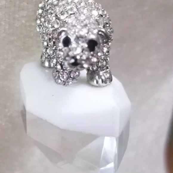 KATE SPADE • Arctic Friends Polar Bear Long Necklace - Picture 4 of 4